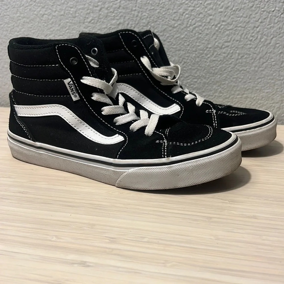 Vans Other - Vans SK8-Hi Old Sokol Canvas Hi-Tops Youth Size 4 Skate Shoes